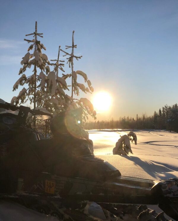 Schneemobil Reise Lappland Perfect Tours (48)