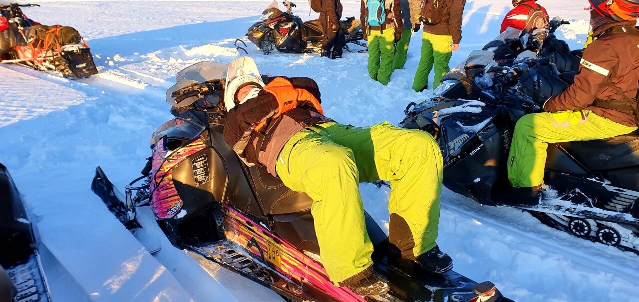 Schneemobil Reise Lappland Perfect Tours (64)