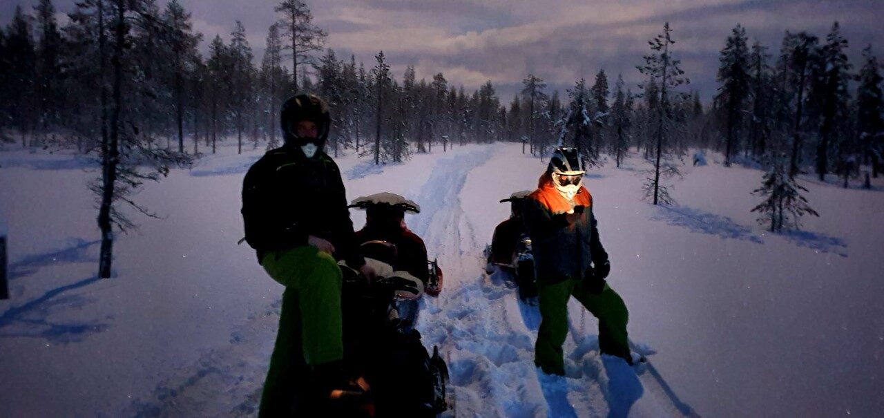 Schneemobil Reise Lappland Perfect Tours (87)