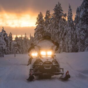 Schneemobil Adventure Perfect Tours Schneemobil Adventure Reisen Finnland (7)